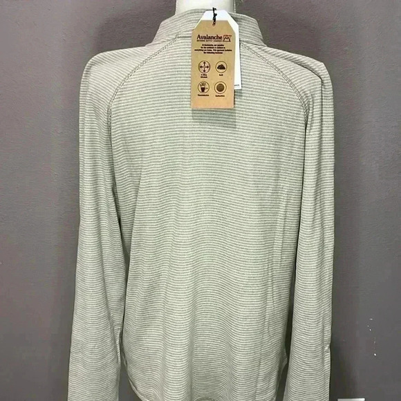 NWT WOMENS AVALANCHE QUARTER ZIP PULLOVER SIZE XL - Picture 6 of 9